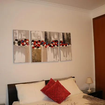 Uptown Madalenas Фуншал