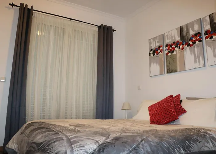 Uptown Madalenas * Funchal (Madeira)