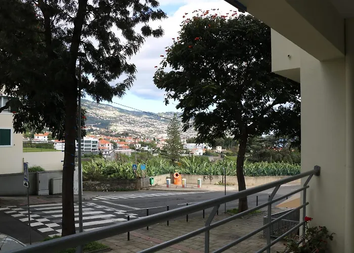 Uptown Madalenas *