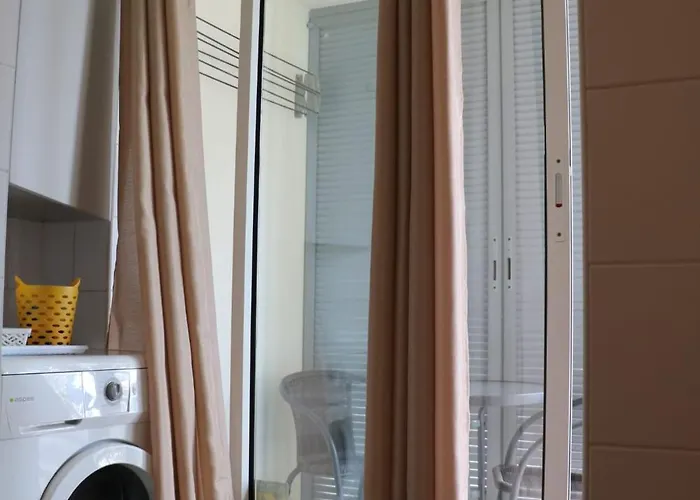 Uptown Madalenas * Funchal (Madeira)